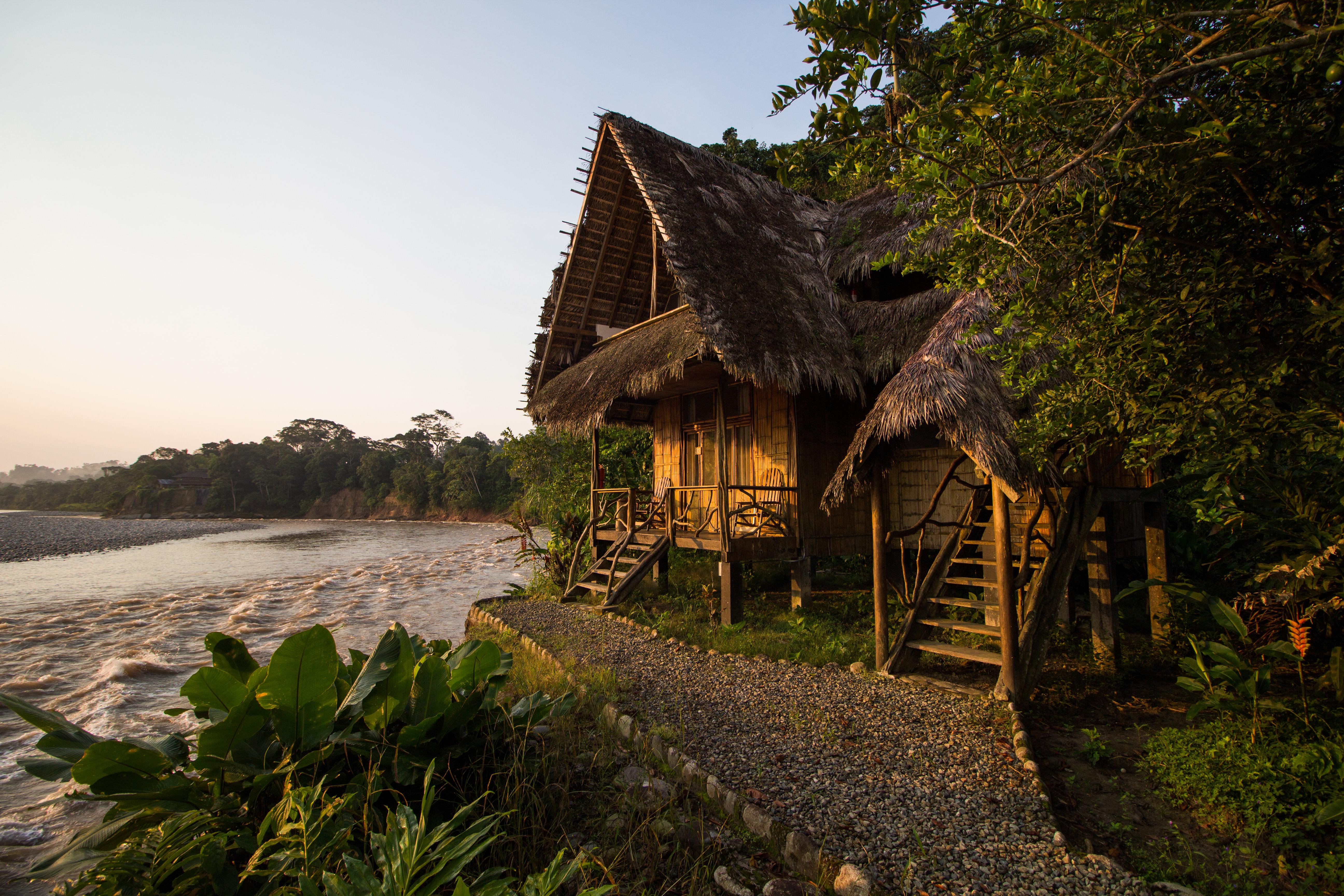 Socialtel Amazon Tena Hotel Exterior photo